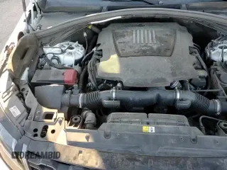 ✅ 2018 Land Rover Range Rover Velar R-Dynamic SE • VIN: SALYL2RVXJA746951 • Лот: 91643845. Опубликован ранее на Copart с пробегом 117 777 миль. Бесплатный доступ к архиву аукционных продаж из США и подробный отчёт об истории автомобиля на DreamBid. Изображение 14.