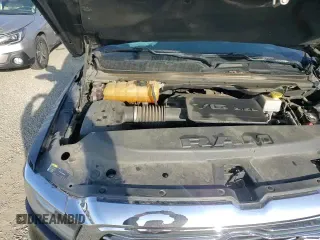 ✅ 2019 Ram 1500 Laramie • VIN: 1C6RRFJG8KN900492 • Lot: 84630844. Wystawiony na Copart z przebiegiem 172 740 mil. Bezpłatny archiwum sprzedaży aukcyjnych z USA i szczegółowy raport historii pojazdu na DreamBid. Zdjęcie 13.