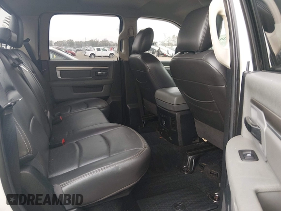 ✅ 2014 Ram 1500 Big Horn • VIN: 1C6RR6LT5ES234384 • Lot: 44031048. Wystawiony na IAAI z przebiegiem 227 337 mil. Bezpłatny archiwum sprzedaży aukcyjnych z USA i szczegółowy raport historii pojazdu na DreamBid. Zdjęcie 8.