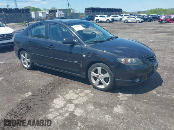 ✅ 2006 Mazda 3 S Grand Touring • VIN: JM1BK323361400651 • Lot: 45066030. Wystawiony na IAAI z przebiegiem 98 171 mil. Bezpłatny archiwum sprzedaży aukcyjnych z USA i szczegółowy raport historii pojazdu na DreamBid. Zdjęcie 1.