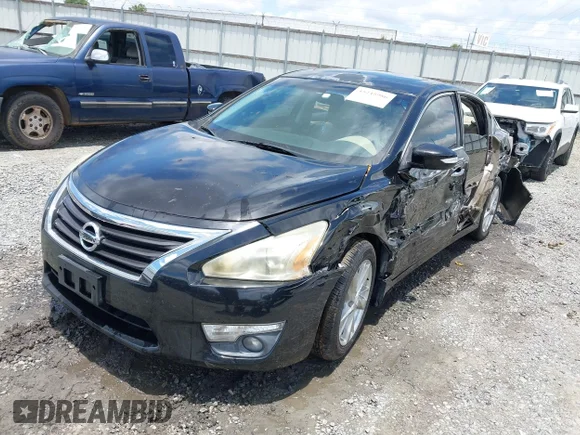 ✅ 2015 Nissan Altima S • VIN: 1N4AL3AP4FC144740 • Лот: 45245986. Опубліковано раніше на IAAI з пробігом 132 355 миль. Безкоштовний доступ до архіву аукціонних продажів зі США та докладний звіт про історію автомобіля на DreamBid. Зображення 6.