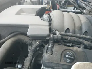 ✅ 2015 Chevrolet Silverado 1500 Work Truck • VIN: 1GCVKPEC4FZ337741 • Lot: 42456151. Wystawiony na IAAI z przebiegiem 81 955 mil. Bezpłatny archiwum sprzedaży aukcyjnych z USA i szczegółowy raport historii pojazdu na DreamBid. Zdjęcie 20.