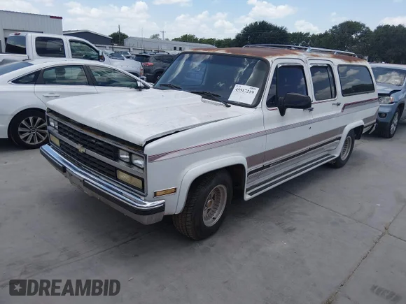 ✅ 1990 Chevrolet Suburban • VIN: 1GNER16K8LF168732 • Лот: 45517219. Опубликован ранее на IAAI с пробегом 122 739 миль. Бесплатный доступ к архиву аукционных продаж из США и подробный отчёт об истории автомобиля на DreamBid. Изображение 2.