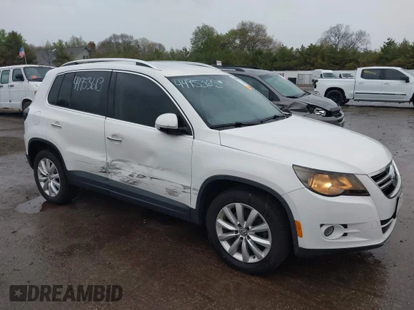 ✅ 2011 Volkswagen Tiguan S • VIN: WVGAV7AX1BW540835 • Lot: 44953613. Wystawiony na IAAI z przebiegiem 138 392 mil. Bezpłatny archiwum sprzedaży aukcyjnych z USA i szczegółowy raport historii pojazdu na DreamBid. Zdjęcie 6.