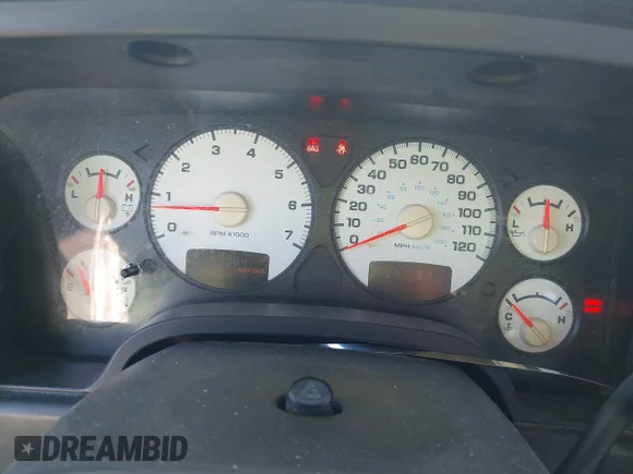 ✅ 2003 Dodge 1500 ST • VIN: 1D7HU18N03J646205 • Lot: 43119161. Listed on IAAI with 336,384 mi. Free auction sales archive from the USA and detailed vehicle history report at DreamBid. Image 7.