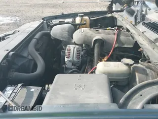 ✅ 2006 Chevrolet Silverado 1500 LT3 • VIN: 2GCEK13T061199110 • Lot: 43622888. Listed on IAAI with 223,941 mi. Free auction sales archive from the USA and detailed vehicle history report at DreamBid. Image 19.