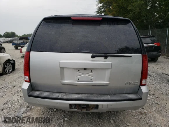 ✅ 2012 GMC Yukon XL SLT • VIN: 1GKS2KE77CR168758 • Лот: 67034054. Опубликован ранее на Copart с пробегом 198 880 миль. Бесплатный доступ к архиву аукционных продаж из США и подробный отчёт об истории автомобиля на DreamBid. Изображение 6.