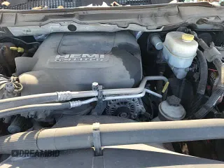 ✅ 2018 Ram 2500 Tradesman • VIN: 3C6UR5CJ3JG395790 • Lot: 82631105. Wystawiony na Copart z przebiegiem 142 649 mil. Bezpłatny archiwum sprzedaży aukcyjnych z USA i szczegółowy raport historii pojazdu na DreamBid. Zdjęcie 15.