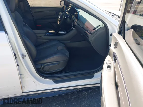 ✅ 2023 Hyundai Sonata N Line • VIN: KMHL14JC3PA341242 • Lot: 43586798. Wystawiony na IAAI z przebiegiem 86 857 mil. Bezpłatny archiwum sprzedaży aukcyjnych z USA i szczegółowy raport historii pojazdu na DreamBid. Zdjęcie 5.