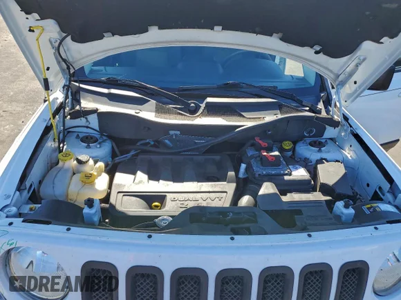 ✅ 2016 Jeep Patriot Sport • VIN: 1C4NJPBB0GD575793 • Lot: 96571065. Listed on Copart with 116,241 mi. Free auction sales archive from the USA and detailed vehicle history report at DreamBid. Image 12.