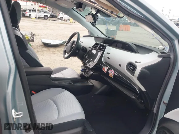 ✅ 2017 Toyota Prius Two • VIN: JTDKBRFU4H3558557 • Lot: 45029176. Wystawiony na IAAI z przebiegiem 110 731 mil. Bezpłatny archiwum sprzedaży aukcyjnych z USA i szczegółowy raport historii pojazdu na DreamBid. Zdjęcie 5.