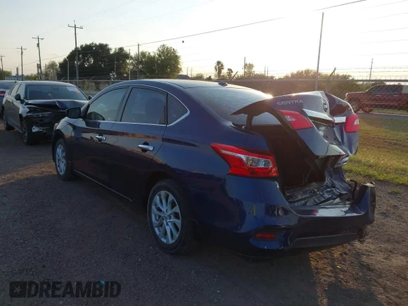 ✅ 2018 Nissan Sentra SR • VIN: 3N1AB7AP0JY306869 • Лот: 43773353. Опубліковано раніше на IAAI з пробігом 55 463 миль. Безкоштовний доступ до архіву аукціонних продажів зі США та докладний звіт про історію автомобіля на DreamBid. Зображення 3.
