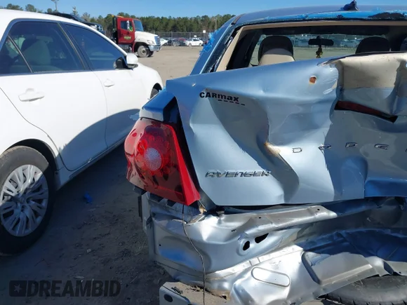 ✅ 2013 Dodge Avenger SE V6 • VIN: 1C3CDZAG3DN766822 • Лот: 41812712. Опубліковано раніше на IAAI з пробігом 124 598 миль. Безкоштовний доступ до архіву аукціонних продажів зі США та докладний звіт про історію автомобіля на DreamBid. Зображення 6.