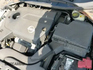 ✅ 2014 Nissan Altima 2.5 • VIN: 1N4AL3AP1EN212835 • Lot: 43377719. Wystawiony na IAAI z przebiegiem 110 382 mil. Bezpłatny archiwum sprzedaży aukcyjnych z USA i szczegółowy raport historii pojazdu na DreamBid. Zdjęcie 12.