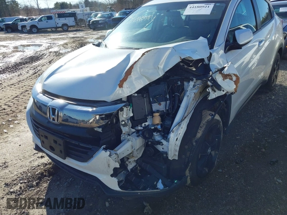 ✅ 2022 Honda HR-V LX • VIN: 3CZRU6H31NM746677 • Lot: 44180921. Wystawiony na IAAI z przebiegiem 36 063 mil. Bezpłatny archiwum sprzedaży aukcyjnych z USA i szczegółowy raport historii pojazdu na DreamBid. Zdjęcie 6.