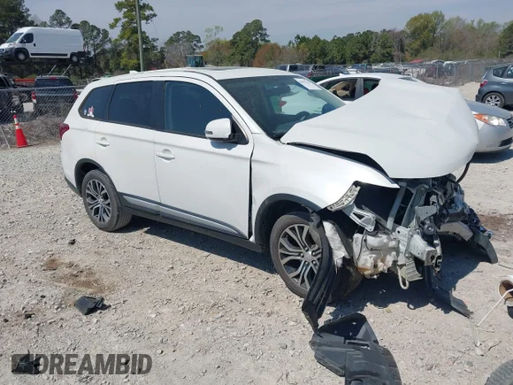 ✅ 2017 Mitsubishi Outlander SE • VIN: JA4AD3A39HZ054739 • Lot: 44672320. Wystawiony na IAAI z przebiegiem 173 817 mil. Bezpłatny archiwum sprzedaży aukcyjnych z USA i szczegółowy raport historii pojazdu na DreamBid. Zdjęcie 1.