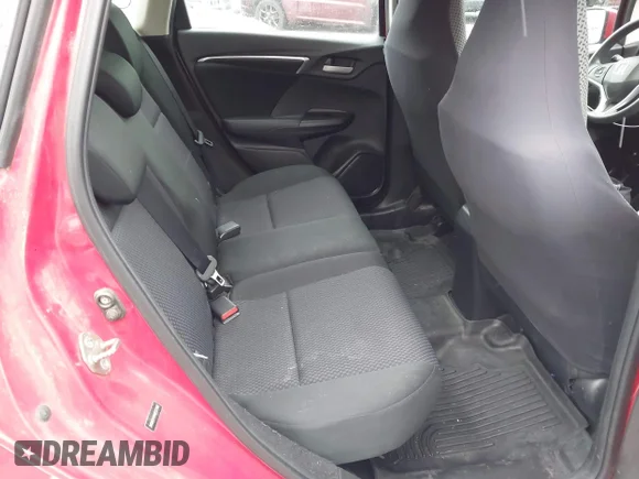 ✅ 2019 Honda Fit LX • VIN: 3HGGK5H45KM702300 • Лот: 43999925. Опубликован ранее на IAAI с пробегом 68 274 миль. Бесплатный доступ к архиву аукционных продаж из США и подробный отчёт об истории автомобиля на DreamBid. Изображение 8.