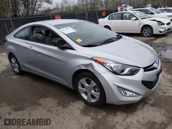 ✅ 2013 Hyundai Elantra SE • VIN: KMHDH6AE4DU009494 • Лот: 44758697. Опубликован ранее на IAAI с пробегом 79 235 миль. Бесплатный доступ к архиву аукционных продаж из США и подробный отчёт об истории автомобиля на DreamBid. Изображение 1.