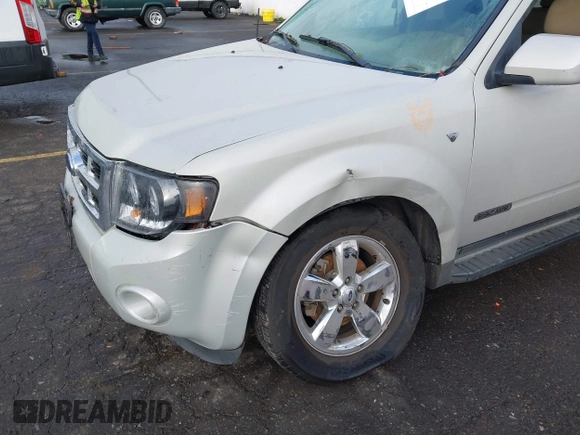 ✅ 2008 Ford Escape Limited • VIN: 1FMCU041X8KB85769 • Лот: 44357213. Опубликован ранее на IAAI с пробегом 244 838 миль. Бесплатный доступ к архиву аукционных продаж из США и подробный отчёт об истории автомобиля на DreamBid. Изображение 6.