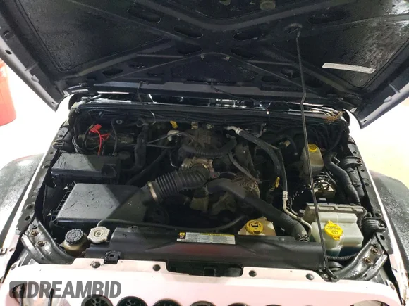 ✅ 2008 Jeep Wrangler Unlimited X • VIN: 1J4GA39188L609267 • Lot: 78161395. Listed on Copart with 51,628 mi. Free auction sales archive from the USA and detailed vehicle history report at DreamBid. Image 12.