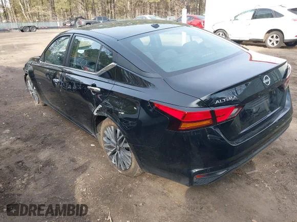 ✅ 2024 Nissan Altima SV • VIN: 1N4BL4DV8RN350561 • Lot: 44076129. Wystawiony na IAAI z przebiegiem 49 563 mil. Bezpłatny archiwum sprzedaży aukcyjnych z USA i szczegółowy raport historii pojazdu na DreamBid. Zdjęcie 3.