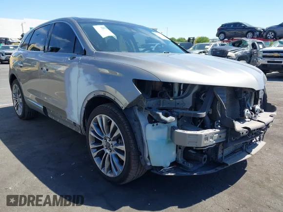 ✅ 2016 Lincoln MKX Reserve • VIN: 2LMTJ6LP0GBL61923 • Lot: 44775704. Listed on IAAI with 96,728 mi. Free auction sales archive from the USA and detailed vehicle history report at DreamBid. Image 1.