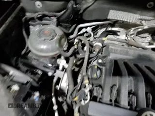 ✅ 2019 Volkswagen Atlas SE • VIN: 1V2UR2CA9KC607764 • Lot: 90271015. Wystawiony na Copart z przebiegiem 48 525 mil. Bezpłatny archiwum sprzedaży aukcyjnych z USA i szczegółowy raport historii pojazdu na DreamBid. Zdjęcie 16.