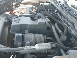 ✅ 2002 GMC Sonoma SL • VIN: 1GTCS145828158920 • Lot: 43008744. Wystawiony na IAAI z przebiegiem 137 067 mil. Bezpłatny archiwum sprzedaży aukcyjnych z USA i szczegółowy raport historii pojazdu na DreamBid. Zdjęcie 12.