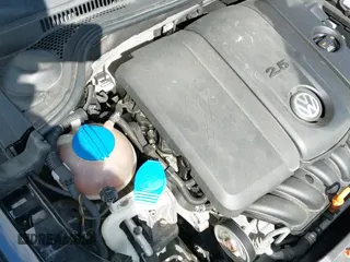 ✅ 2013 Volkswagen Jetta SE • VIN: 3VWDP7AJ3DM250054 • Lot: 42133801. Wystawiony na IAAI z przebiegiem 120 939 mil. Bezpłatny archiwum sprzedaży aukcyjnych z USA i szczegółowy raport historii pojazdu na DreamBid. Zdjęcie 13.