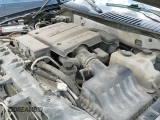 ✅ 2011 Lincoln Navigator • VIN: 5LMJJ2H55BEJ04723 • Lot: 42768797. Wystawiony na IAAI z przebiegiem 307 790 mil. Bezpłatny archiwum sprzedaży aukcyjnych z USA i szczegółowy raport historii pojazdu na DreamBid. Zdjęcie 13.