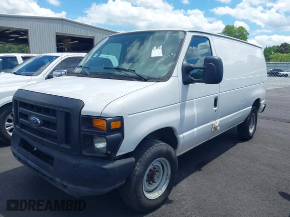 ✅ 2010 Ford Econoline Cargo Commercial • VIN: 1FTNE2EL3ADA76618 • Lot: 42181759. Wystawiony na IAAI z przebiegiem 240 124 mil. Bezpłatny archiwum sprzedaży aukcyjnych z USA i szczegółowy raport historii pojazdu na DreamBid. Zdjęcie 2.