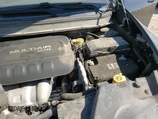 ✅ 2017 Jeep Cherokee Sport • VIN: 1C4PJLAB1HW540821 • Lot: 86892335. Listed on Copart with 134,006 mi. Free auction sales archive from the USA and detailed vehicle history report at DreamBid. Image 14.