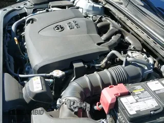 ✅ 2022 Toyota Avalon Touring • VIN: 4T1HZ1FB6NU080813 • Лот: 42151697. Опубликован ранее на IAAI с пробегом 21 533 миль. Бесплатный доступ к архиву аукционных продаж из США и подробный отчёт об истории автомобиля на DreamBid. Изображение 19.