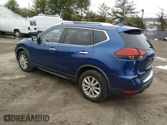 ✅ 2020 Nissan Rogue SV • VIN: JN8AT2MV8LW141627 • Lot: 44735805. Wystawiony na IAAI z przebiegiem 85 443 mil. Bezpłatny archiwum sprzedaży aukcyjnych z USA i szczegółowy raport historii pojazdu na DreamBid. Zdjęcie 3.