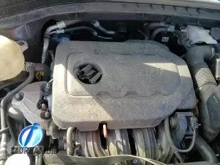 ✅ 2020 Kia Sportage LX • VIN: KNDPM3AC1L7834402 • Lot: 92320865. Wystawiony na Copart z przebiegiem 76 652 mil. Bezpłatny archiwum sprzedaży aukcyjnych z USA i szczegółowy raport historii pojazdu na DreamBid. Zdjęcie 14.