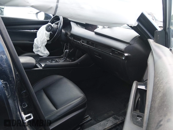 ✅ 2022 Mazda 3 Preferred • VIN: JM1BPALL0N1516103 • Lot: 44424459. Wystawiony na IAAI z przebiegiem 115 995 mil. Bezpłatny archiwum sprzedaży aukcyjnych z USA i szczegółowy raport historii pojazdu na DreamBid. Zdjęcie 5.