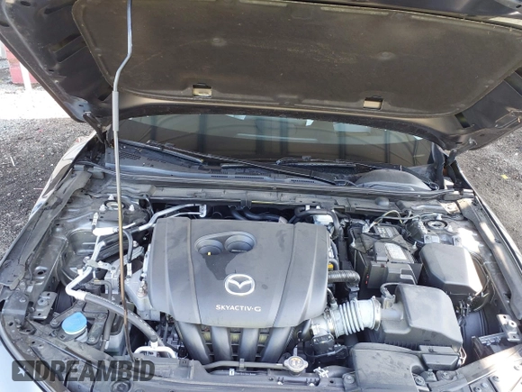 ✅ 2022 Mazda 3 Premium • VIN: 3MZBPADLXNM308955 • Lot: 43214149. Wystawiony na IAAI z przebiegiem 23 019 mil. Bezpłatny archiwum sprzedaży aukcyjnych z USA i szczegółowy raport historii pojazdu na DreamBid. Zdjęcie 10.
