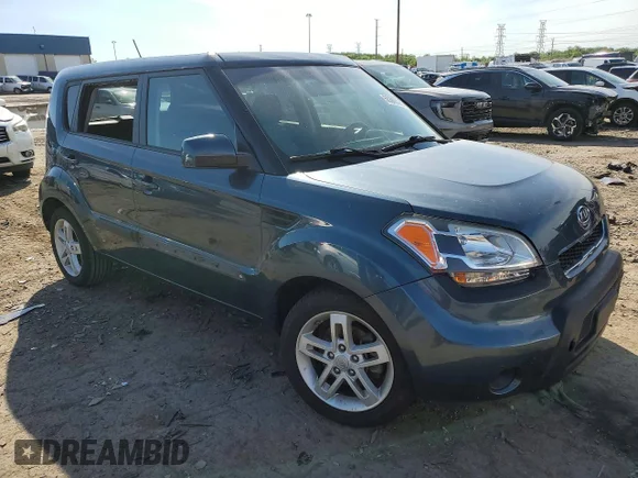 ✅ 2011 Kia Soul + • VIN: KNDJT2A29B7238429 • Lot: 55380876. Wystawiony na Copart z przebiegiem Nie podano. Bezpłatny archiwum sprzedaży aukcyjnych z USA i szczegółowy raport historii pojazdu na DreamBid. Zdjęcie 4.