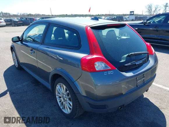 ✅ 2008 Volvo C30 Version 1.0 • VIN: YV1MK672382052111 • Лот: 41887506. Опубліковано раніше на IAAI з пробігом 170 505 миль. Безкоштовний доступ до архіву аукціонних продажів зі США та докладний звіт про історію автомобіля на DreamBid. Зображення 3.