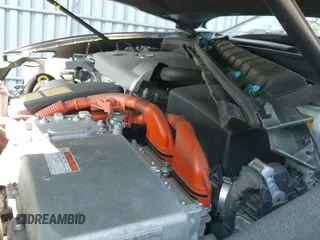 ✅ 2014 Lexus ES 300h • VIN: JTHBW1GG2E2041501 • Lot: 43099070. Listed on IAAI with 161,452 mi. Free auction sales archive from the USA and detailed vehicle history report at DreamBid. Image 19.