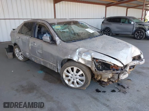 ✅ 2007 Honda Accord VP • VIN: 1HGCM56127A213035 • Lot: 45343938. Listed on IAAI with 154,977 mi. Free auction sales archive from the USA and detailed vehicle history report at DreamBid. Image 1.
