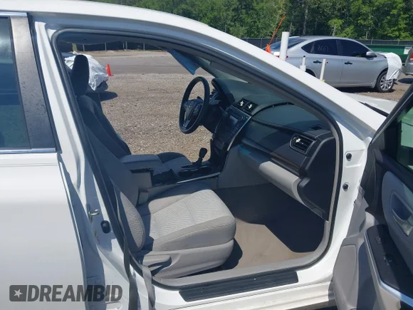 ✅ 2016 Toyota Camry SE • VIN: 4T1BF1FK3GU152701 • Lot: 45143267. Wystawiony na IAAI z przebiegiem 213 470 mil. Bezpłatny archiwum sprzedaży aukcyjnych z USA i szczegółowy raport historii pojazdu na DreamBid. Zdjęcie 5.