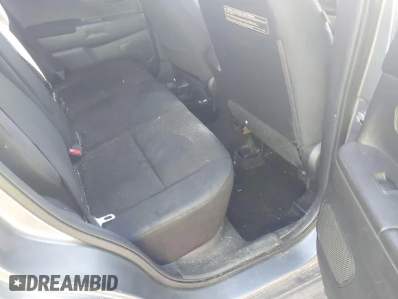 ✅ 2014 Mitsubishi Outlander ES • VIN: 4A4AR3AU4EE004035 • Lot: 44847226. Wystawiony na IAAI z przebiegiem 103 555 mil. Bezpłatny archiwum sprzedaży aukcyjnych z USA i szczegółowy raport historii pojazdu na DreamBid. Zdjęcie 8.