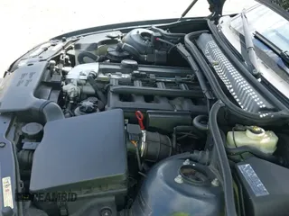 ✅ 2004 BMW 3 Series 330Ci • VIN: WBABW53464PJ95440 • Lot: 42655118. Wystawiony na IAAI z przebiegiem 80 557 mil. Bezpłatny archiwum sprzedaży aukcyjnych z USA i szczegółowy raport historii pojazdu na DreamBid. Zdjęcie 13.