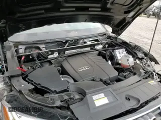 ✅ 2022 Audi Q5 S line Premium • VIN: WA1GAAFY4N2030557 • Lot: 83824325. Listed on Copart with 38,915 mi. Free auction sales archive from the USA and detailed vehicle history report at DreamBid. Image 15.