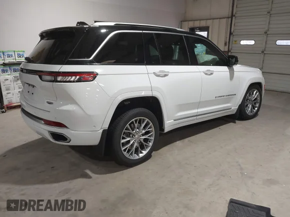 ✅ 2022 Jeep Grand Cherokee Summit Reserve • VIN: 1C4RJYE67N8724924 • Лот: 43965523. Опубліковано раніше на IAAI з пробігом 38 753 миль. Безкоштовний доступ до архіву аукціонних продажів зі США та докладний звіт про історію автомобіля на DreamBid. Зображення 4.