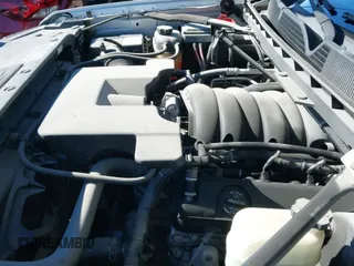 ✅ 2016 Chevrolet Silverado 1500 LT • VIN: 1GCVKREC5GZ396407 • Lot: 42893536. Wystawiony na IAAI z przebiegiem 127 257 mil. Bezpłatny archiwum sprzedaży aukcyjnych z USA i szczegółowy raport historii pojazdu na DreamBid. Zdjęcie 19.