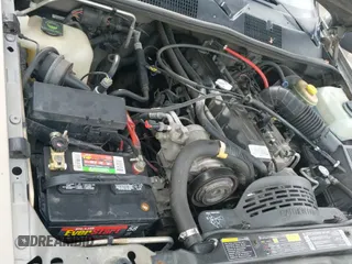 ✅ 1995 Jeep Grand Cherokee Laredo • VIN: 1J4FX58S2SC693240 • Лот: 41796871. Опубликован ранее на IAAI с пробегом 208 482 миль. Бесплатный доступ к архиву аукционных продаж из США и подробный отчёт об истории автомобиля на DreamBid. Изображение 25.