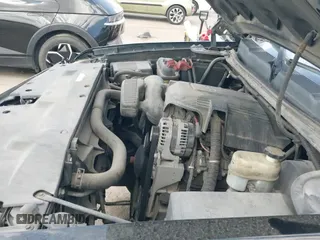 ✅ 2011 Chevrolet Silverado 1500 LT • VIN: 1GCRCSE01BZ249084 • Лот: 43489270. Опубликован ранее на IAAI с пробегом 366 754 миль. Бесплатный доступ к архиву аукционных продаж из США и подробный отчёт об истории автомобиля на DreamBid. Изображение 19.