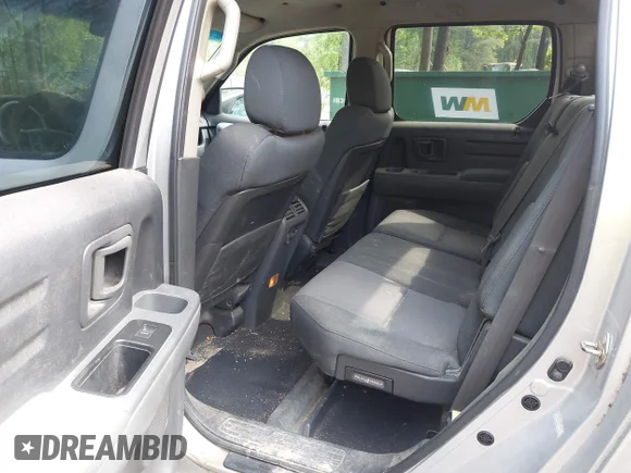 ✅ 2006 Honda Ridgeline RTS • VIN: 2HJYK16456H567706 • Лот: 42109917. Опубликован ранее на IAAI с пробегом 204 256 миль. Бесплатный доступ к архиву аукционных продаж из США и подробный отчёт об истории автомобиля на DreamBid. Изображение 8.